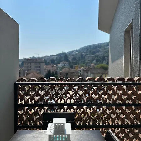 Fior&iris Delux Apartamento *